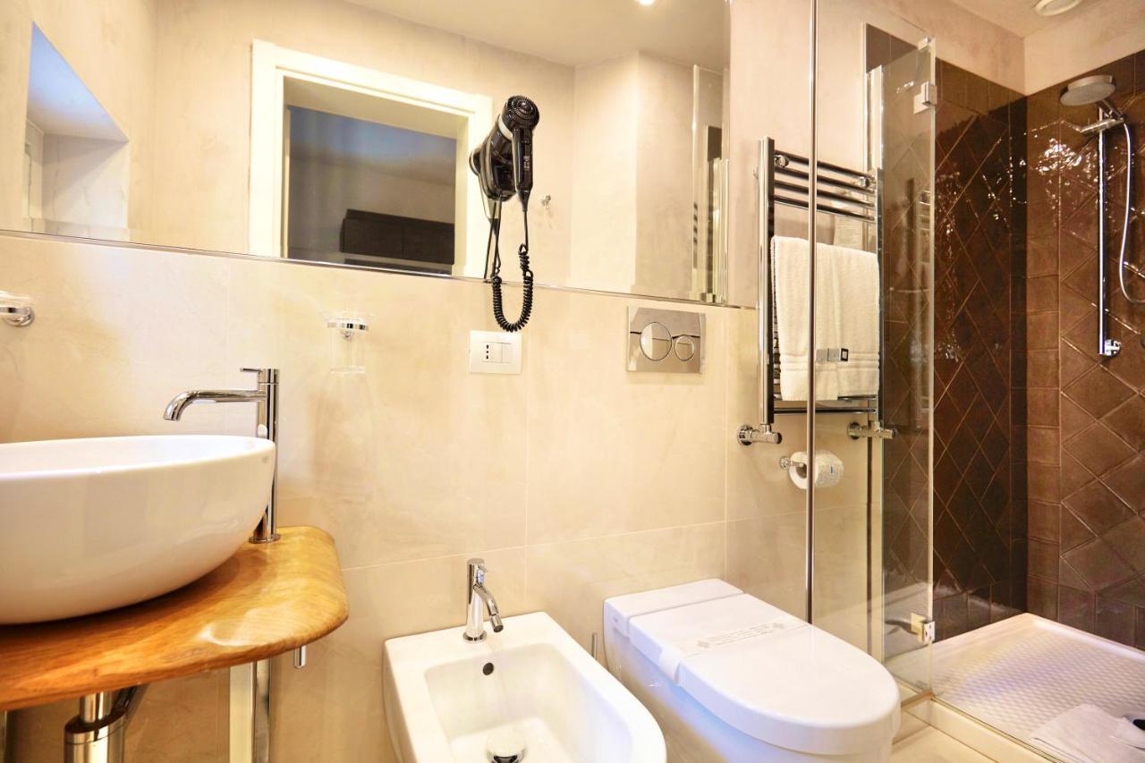 Boutique Hotel Hugo Florence Luaran gambar